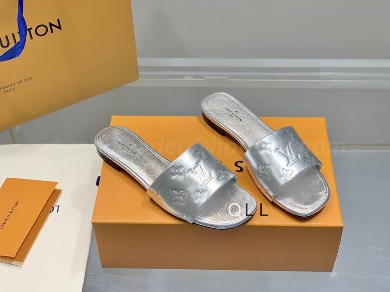 Louis Vuitton Women's Slippers 94